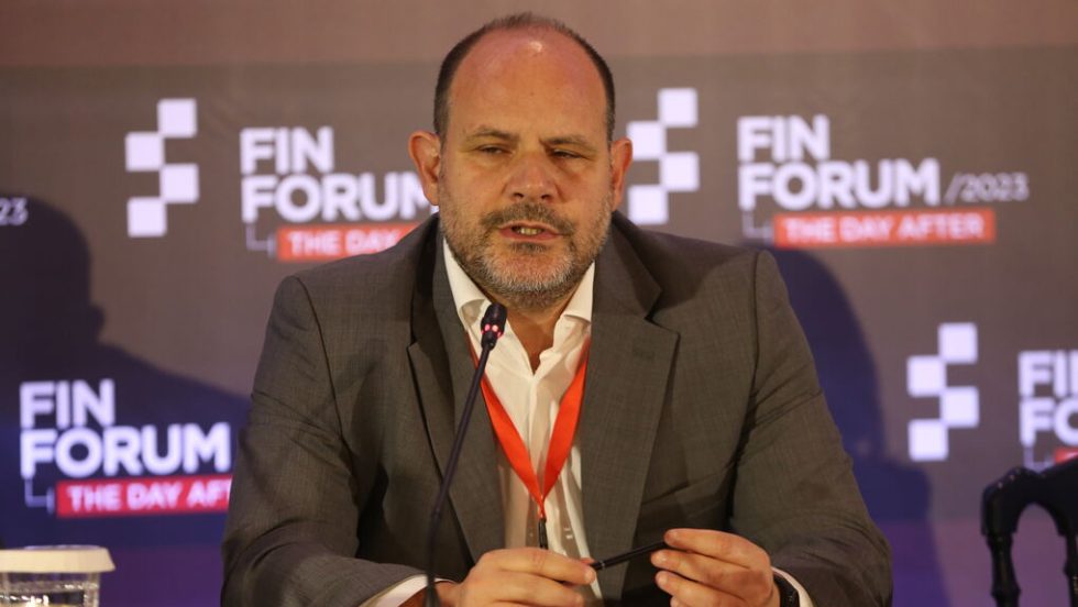 nikos mantzoufas